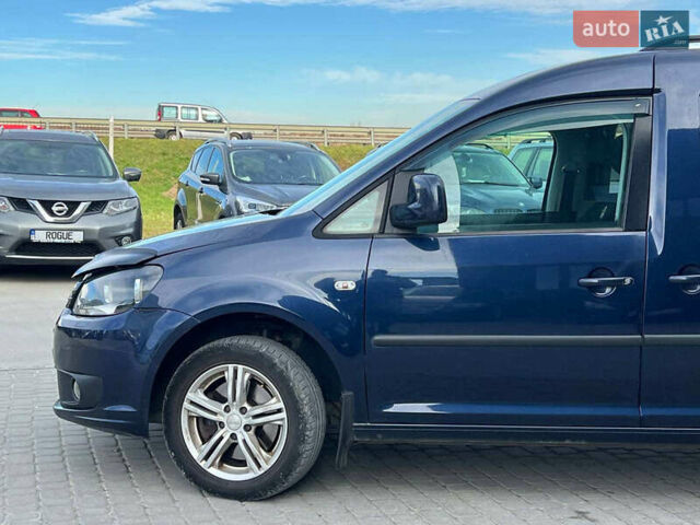 Синий Фольксваген Кадди, объемом двигателя 2 л и пробегом 275 тыс. км за 12590 $, фото 2 на Automoto.ua