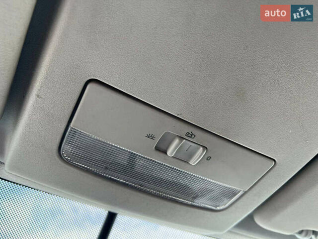 Синий Фольксваген Кадди, объемом двигателя 2 л и пробегом 275 тыс. км за 12590 $, фото 24 на Automoto.ua