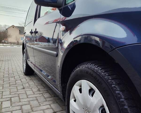 Синій Фольксваген Кадді, об'ємом двигуна 1.6 л та пробігом 258 тис. км за 8999 $, фото 28 на Automoto.ua