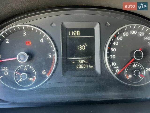 Синій Фольксваген Кадді, об'ємом двигуна 1.6 л та пробігом 296 тис. км за 10000 $, фото 1 на Automoto.ua