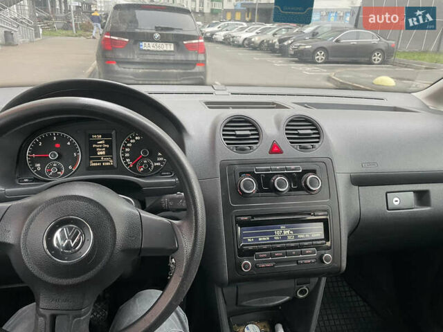 Синий Фольксваген Кадди, объемом двигателя 1.6 л и пробегом 289 тыс. км за 8100 $, фото 5 на Automoto.ua