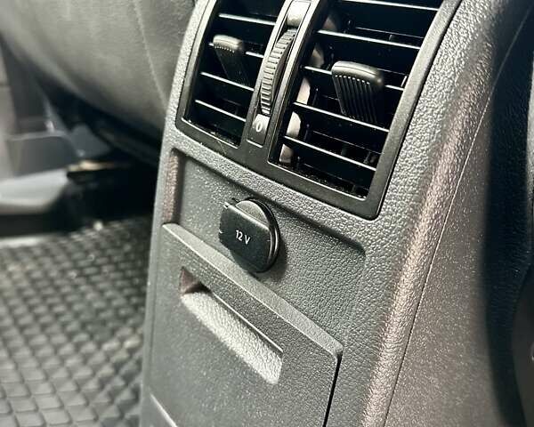 Синій Фольксваген Кадді, об'ємом двигуна 1.6 л та пробігом 230 тис. км за 12950 $, фото 26 на Automoto.ua