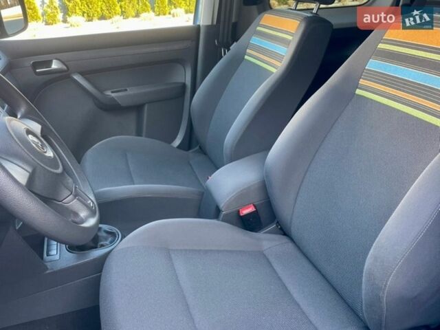 Синій Фольксваген Кадді, об'ємом двигуна 2 л та пробігом 227 тис. км за 11400 $, фото 35 на Automoto.ua