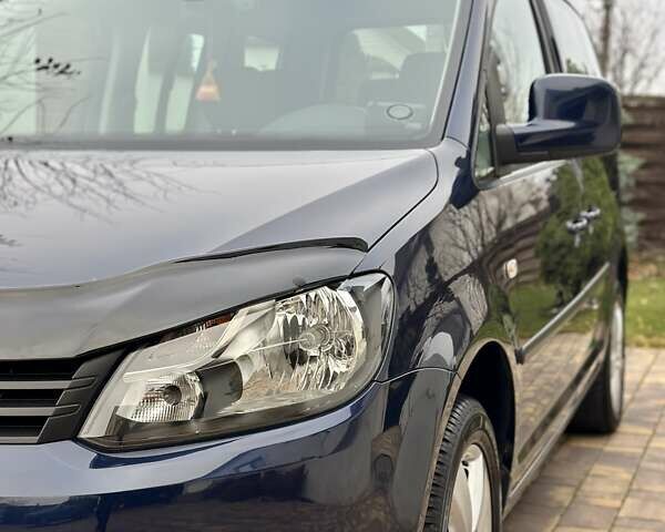 Синій Фольксваген Кадді, об'ємом двигуна 1.6 л та пробігом 230 тис. км за 12950 $, фото 5 на Automoto.ua