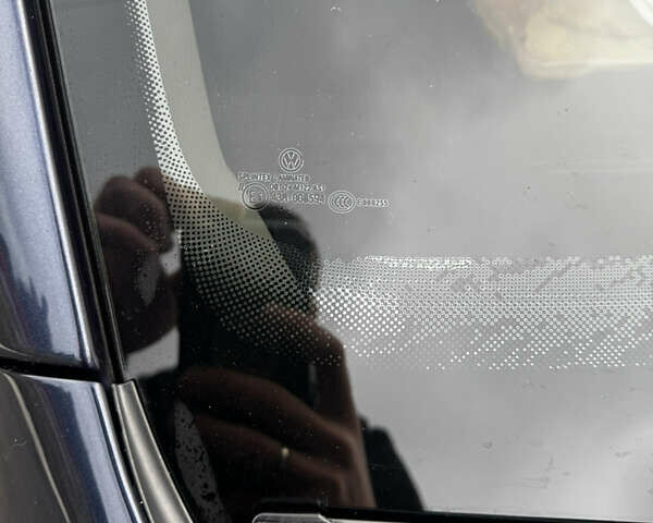 Синій Фольксваген Кадді, об'ємом двигуна 2 л та пробігом 240 тис. км за 16300 $, фото 10 на Automoto.ua