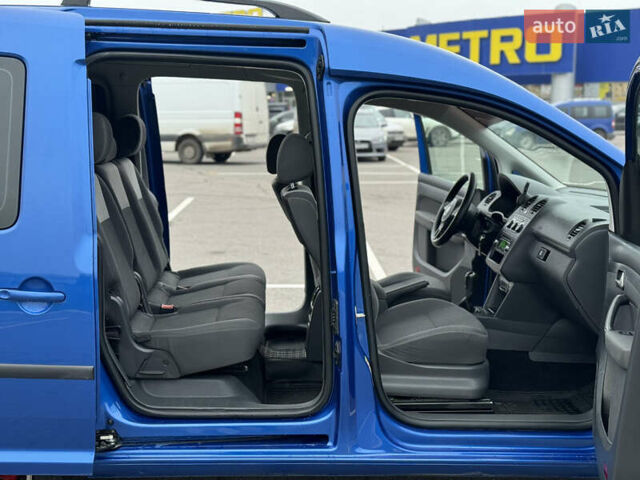 Синій Фольксваген Кадді, об'ємом двигуна 1.6 л та пробігом 251 тис. км за 12000 $, фото 19 на Automoto.ua