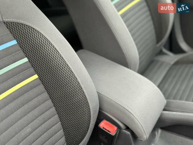 Фольксваген Кадди 2014 в Луцке на Automoto.ua Синий Фольксваген Кадди, объемом двигателя 1.6 л и пробегом 237 тыс. км за 12450 $, фото 51 на Automoto.ua