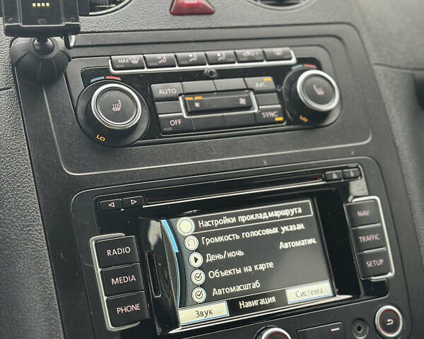 Фольксваген Кадди 2014 в Луцке на Automoto.ua Синий Фольксваген Кадди, объемом двигателя 1.6 л и пробегом 237 тыс. км за 12450 $, фото 41 на Automoto.ua