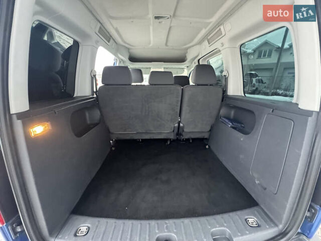 Синий Фольксваген Кадди, объемом двигателя 1.6 л и пробегом 236 тыс. км за 11800 $, фото 48 на Automoto.ua