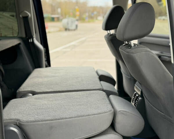 Синий Фольксваген Кадди, объемом двигателя 1.6 л и пробегом 281 тыс. км за 11200 $, фото 22 на Automoto.ua