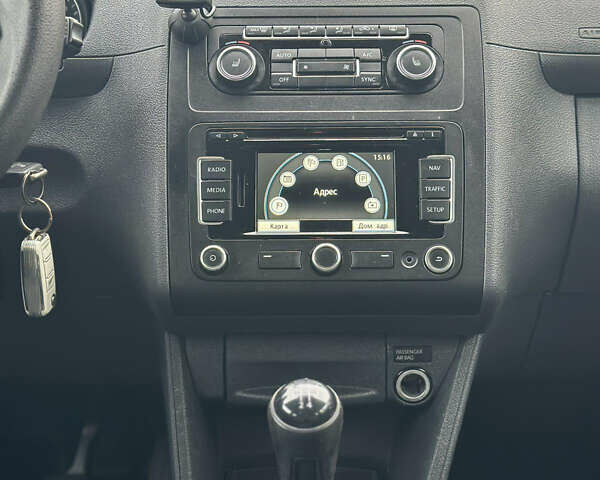 Фольксваген Кадди 2014 в Луцке на Automoto.ua Синий Фольксваген Кадди, объемом двигателя 1.6 л и пробегом 237 тыс. км за 12450 $, фото 39 на Automoto.ua