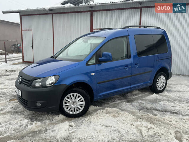 Синий Фольксваген Кадди, объемом двигателя 1.6 л и пробегом 236 тыс. км за 11800 $, фото 5 на Automoto.ua