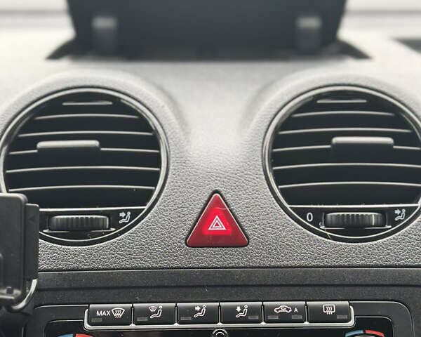 Фольксваген Кадди 2014 в Луцке на Automoto.ua Синий Фольксваген Кадди, объемом двигателя 1.6 л и пробегом 237 тыс. км за 12450 $, фото 46 на Automoto.ua