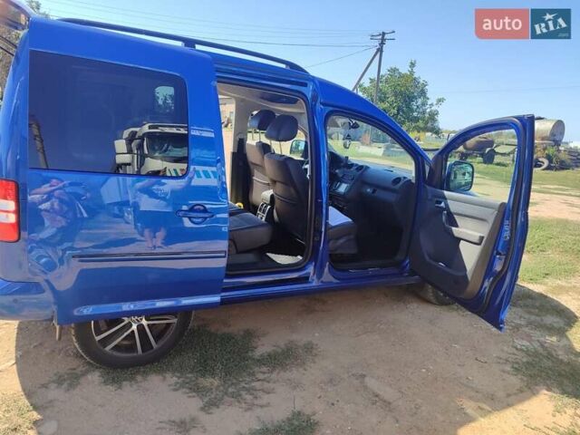 Синій Фольксваген Кадді, об'ємом двигуна 1.97 л та пробігом 181 тис. км за 17000 $, фото 9 на Automoto.ua