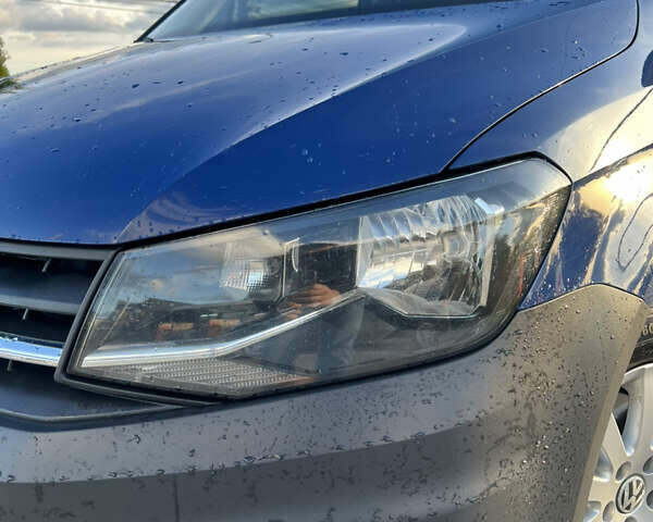 Фольксваген Кадди 2015 в Черновцах на Automoto.ua Синий Фольксваген Кадди, объемом двигателя 1.97 л и пробегом 251 тыс. км за 11500 $, фото 2 на Automoto.ua