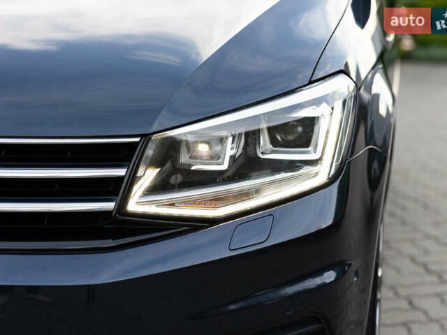 Синий Фольксваген Кадди, объемом двигателя 2 л и пробегом 257 тыс. км за 18800 $, фото 15 на Automoto.ua