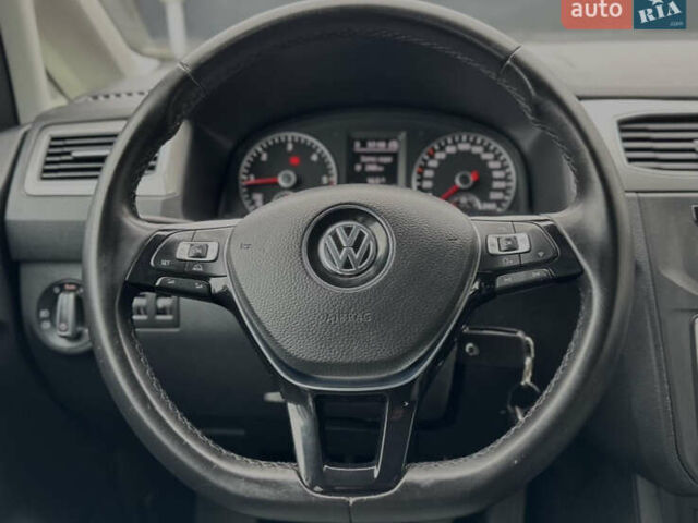 Синий Фольксваген Кадди, объемом двигателя 2 л и пробегом 187 тыс. км за 16950 $, фото 29 на Automoto.ua