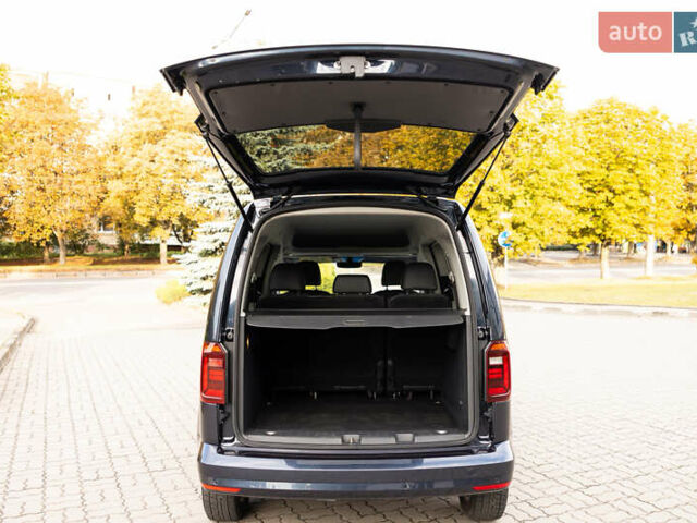 Синий Фольксваген Кадди, объемом двигателя 2 л и пробегом 257 тыс. км за 18800 $, фото 73 на Automoto.ua