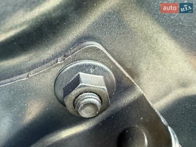 Синій Фольксваген Кадді, об'ємом двигуна 2 л та пробігом 239 тис. км за 16750 $, фото 45 на Automoto.ua