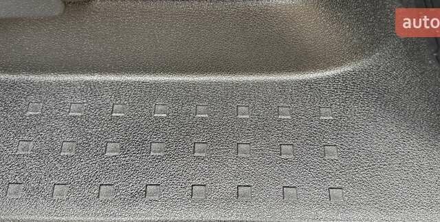 Синій Фольксваген Кадді, об'ємом двигуна 2 л та пробігом 239 тис. км за 16750 $, фото 110 на Automoto.ua