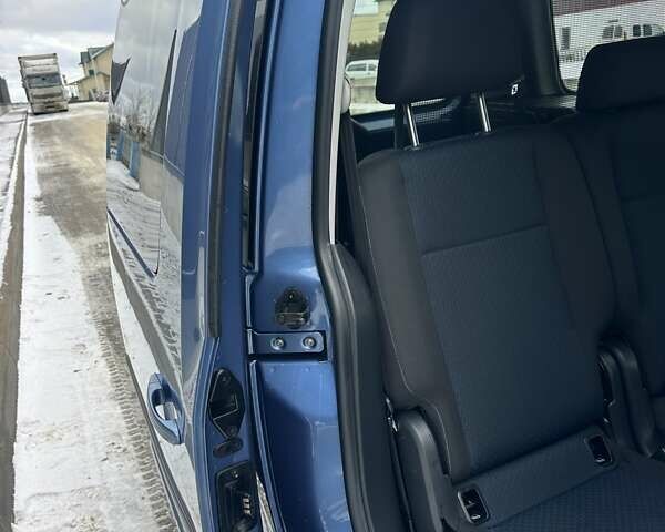 Синий Фольксваген Кадди, объемом двигателя 2 л и пробегом 259 тыс. км за 17700 $, фото 23 на Automoto.ua