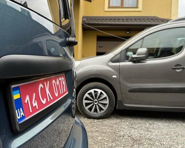 Синій Фольксваген Кадді, об'ємом двигуна 2 л та пробігом 239 тис. км за 16750 $, фото 26 на Automoto.ua