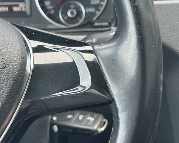 Синий Фольксваген Кадди, объемом двигателя 2 л и пробегом 259 тыс. км за 17700 $, фото 7 на Automoto.ua