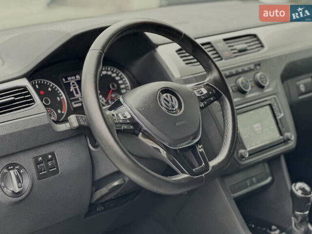 Синий Фольксваген Кадди, объемом двигателя 2 л и пробегом 187 тыс. км за 16950 $, фото 21 на Automoto.ua