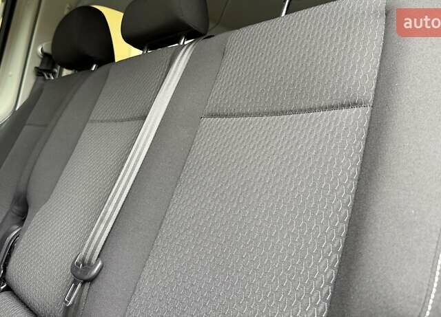 Синій Фольксваген Кадді, об'ємом двигуна 2 л та пробігом 239 тис. км за 16750 $, фото 90 на Automoto.ua