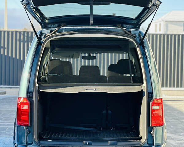 Синий Фольксваген Кадди, объемом двигателя 2 л и пробегом 187 тыс. км за 16950 $, фото 62 на Automoto.ua