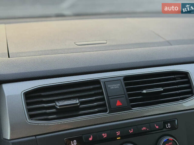 Синий Фольксваген Кадди, объемом двигателя 2 л и пробегом 187 тыс. км за 16950 $, фото 36 на Automoto.ua