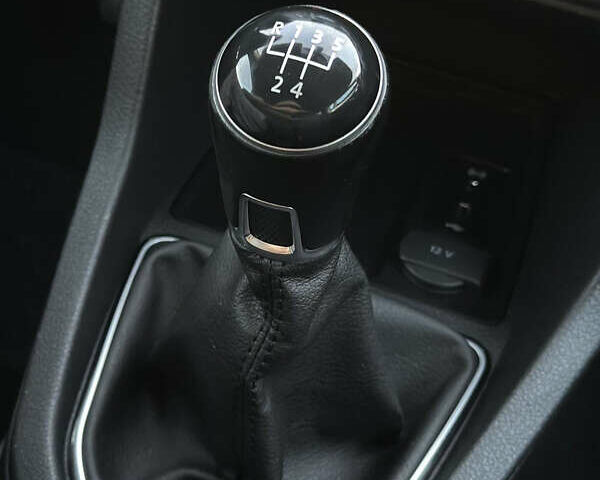 Синий Фольксваген Кадди, объемом двигателя 2 л и пробегом 187 тыс. км за 16950 $, фото 44 на Automoto.ua