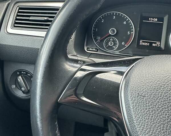 Синий Фольксваген Кадди, объемом двигателя 2 л и пробегом 259 тыс. км за 17700 $, фото 6 на Automoto.ua