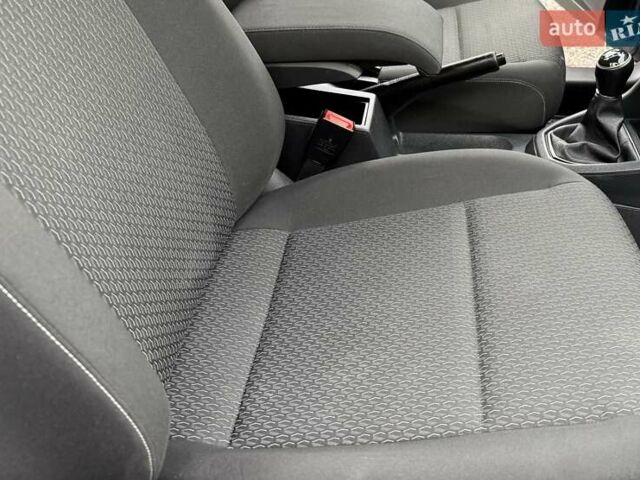 Синій Фольксваген Кадді, об'ємом двигуна 2 л та пробігом 239 тис. км за 16750 $, фото 58 на Automoto.ua