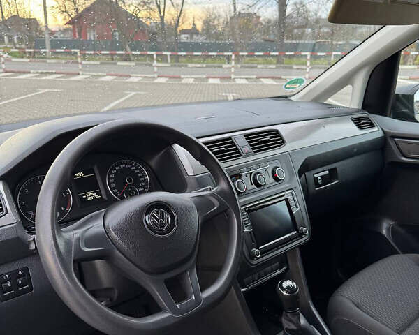 Синий Фольксваген Кадди, объемом двигателя 2 л и пробегом 230 тыс. км за 14900 $, фото 34 на Automoto.ua