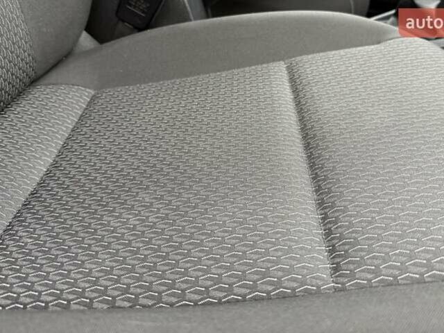 Синій Фольксваген Кадді, об'ємом двигуна 2 л та пробігом 239 тис. км за 16750 $, фото 115 на Automoto.ua