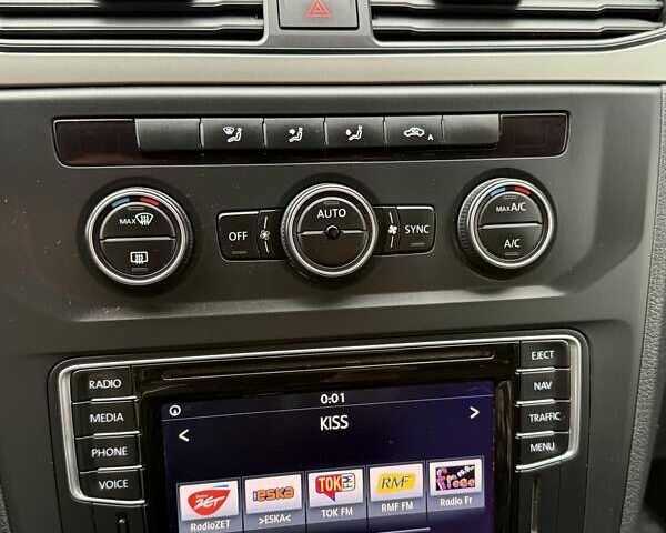 Синій Фольксваген Кадді, об'ємом двигуна 2 л та пробігом 239 тис. км за 16750 $, фото 71 на Automoto.ua