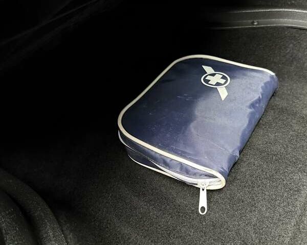 Синій Фольксваген Кадді, об'ємом двигуна 2 л та пробігом 239 тис. км за 16750 $, фото 97 на Automoto.ua