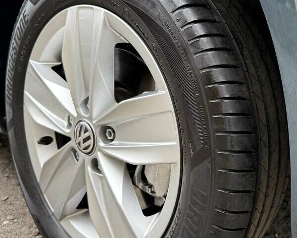 Синій Фольксваген Кадді, об'ємом двигуна 2 л та пробігом 239 тис. км за 16750 $, фото 16 на Automoto.ua