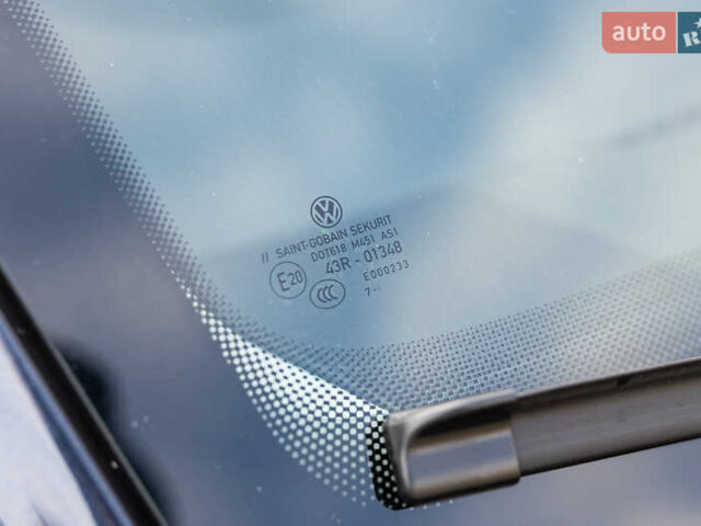Синий Фольксваген Кадди, объемом двигателя 2 л и пробегом 257 тыс. км за 18800 $, фото 80 на Automoto.ua