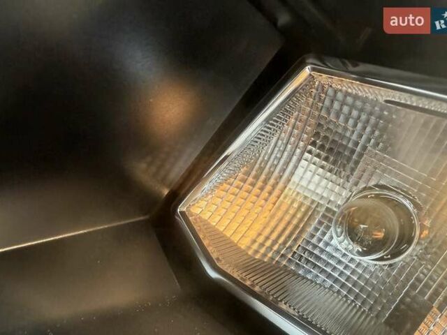 Синій Фольксваген Кадді, об'ємом двигуна 2 л та пробігом 239 тис. км за 16750 $, фото 12 на Automoto.ua