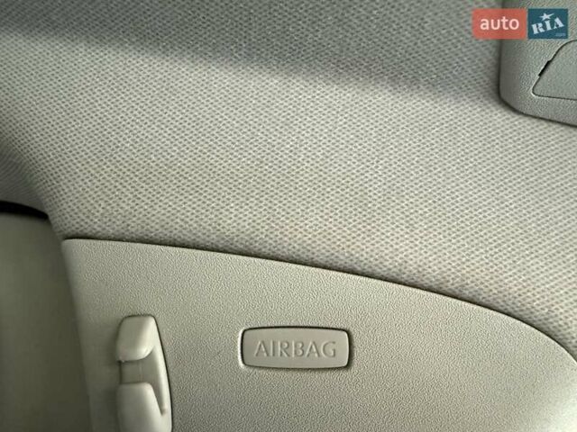 Синій Фольксваген Кадді, об'ємом двигуна 2 л та пробігом 239 тис. км за 16750 $, фото 81 на Automoto.ua