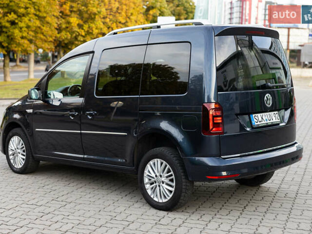 Синий Фольксваген Кадди, объемом двигателя 2 л и пробегом 257 тыс. км за 18800 $, фото 5 на Automoto.ua