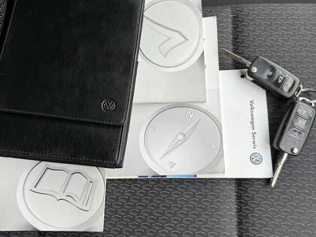 Синій Фольксваген Кадді, об'ємом двигуна 2 л та пробігом 239 тис. км за 16750 $, фото 117 на Automoto.ua