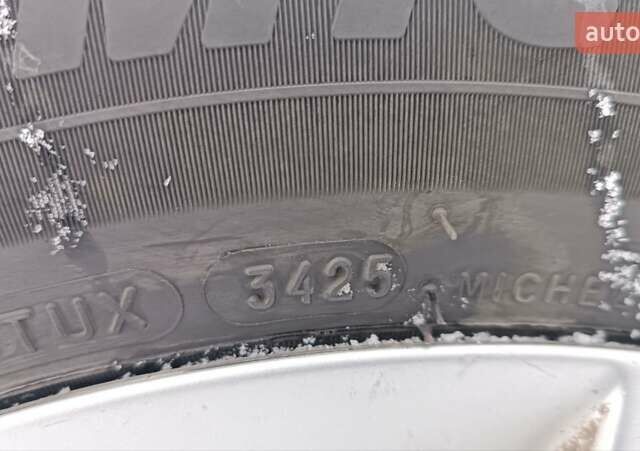 Синій Фольксваген Кадді, об'ємом двигуна 2 л та пробігом 201 тис. км за 14750 $, фото 100 на Automoto.ua