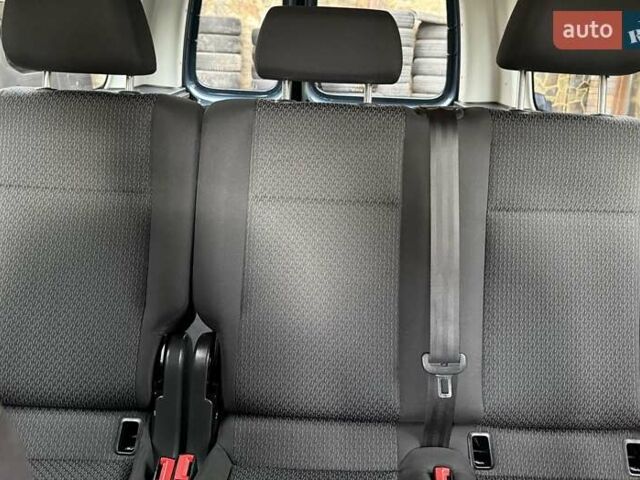 Синій Фольксваген Кадді, об'ємом двигуна 2 л та пробігом 239 тис. км за 16750 $, фото 88 на Automoto.ua