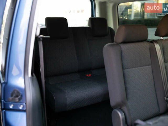 Синий Фольксваген Кадди, объемом двигателя 2 л и пробегом 203 тыс. км за 17300 $, фото 58 на Automoto.ua