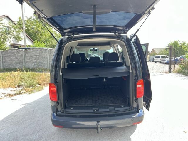 Синий Фольксваген Кадди, объемом двигателя 2 л и пробегом 230 тыс. км за 17900 $, фото 2 на Automoto.ua