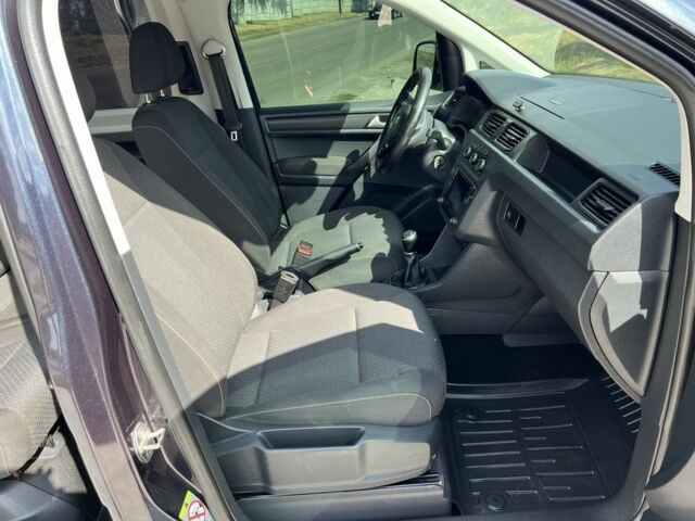 Синий Фольксваген Кадди, объемом двигателя 2 л и пробегом 230 тыс. км за 17900 $, фото 8 на Automoto.ua