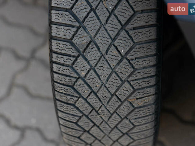 Синий Фольксваген Кадди, объемом двигателя 2 л и пробегом 203 тыс. км за 17300 $, фото 80 на Automoto.ua